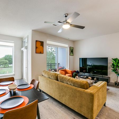 Downtown Apartment With Riverwalk Views Free Parking Pet Friendly Centrally Located On The Riverwalk Σαν Αντόνιο Εξωτερικό φωτογραφία